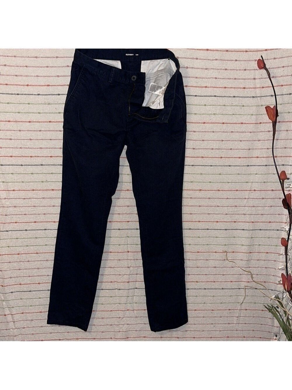 NWOT-Slim Ultimate Built-In Flex Chino Pants for Men - Picture 4 of 7